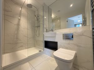 Photo 6- click for photo gallery